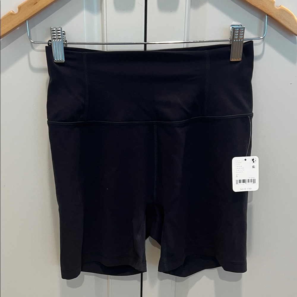 Free Prople free movement Women's High-Waist Black Active Shorts S